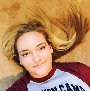 Meet your Posher, Katelin